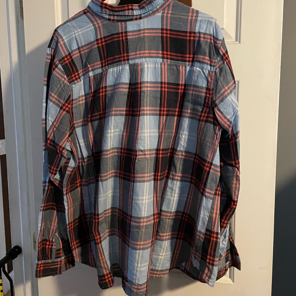 Old Navy plaid top - Picture 4 of 4